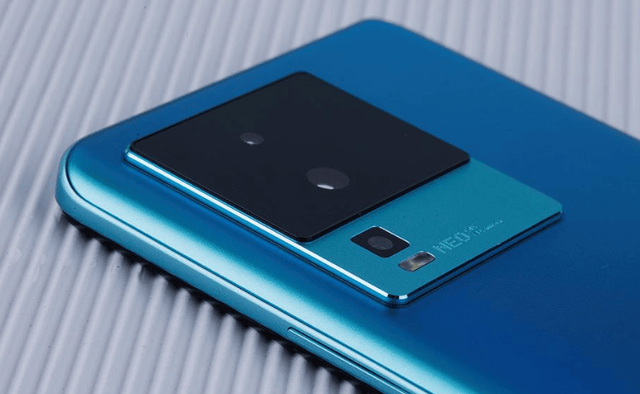 排行榜：Redmi四款手机上榜！凯发k8登录3月次旗舰手机性能(图2)