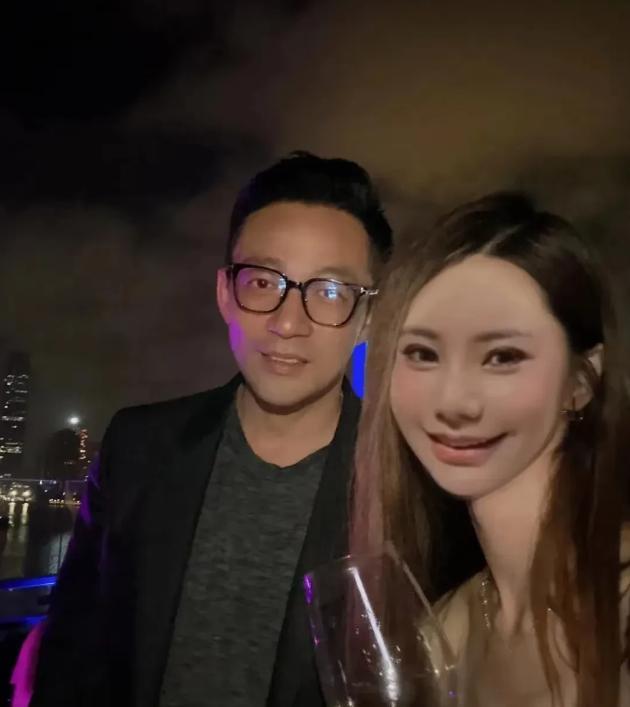 度假10天后婚礼不受影响公公33字挺她凯发k8一触即发无敌了！马筱梅去巴厘岛(图16)